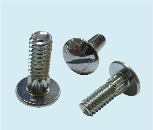 Болт крепления сегмента MacDon Шумахер 7/32"х11/16" — Шумахер. Запасные части к режущим системам